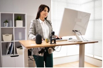 Adjustable Standing Desks for Small Spaces